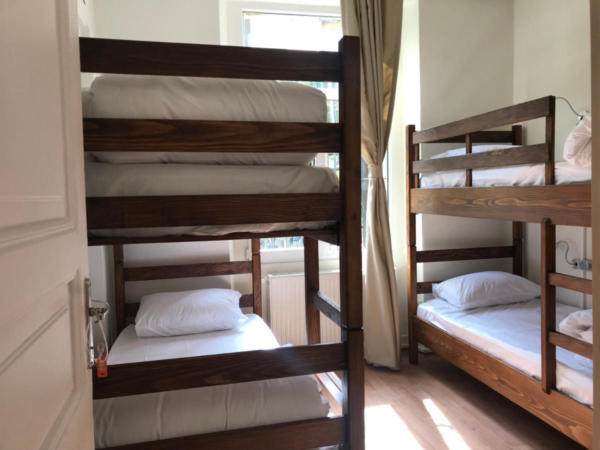 Kalkedon Hostel Istanbul Exteriör bild